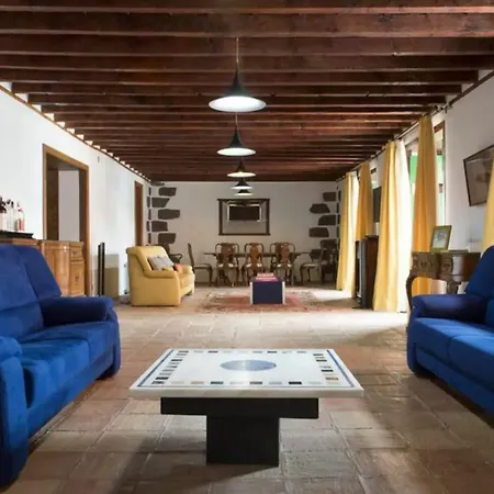 Luxury House, Arona Village *
